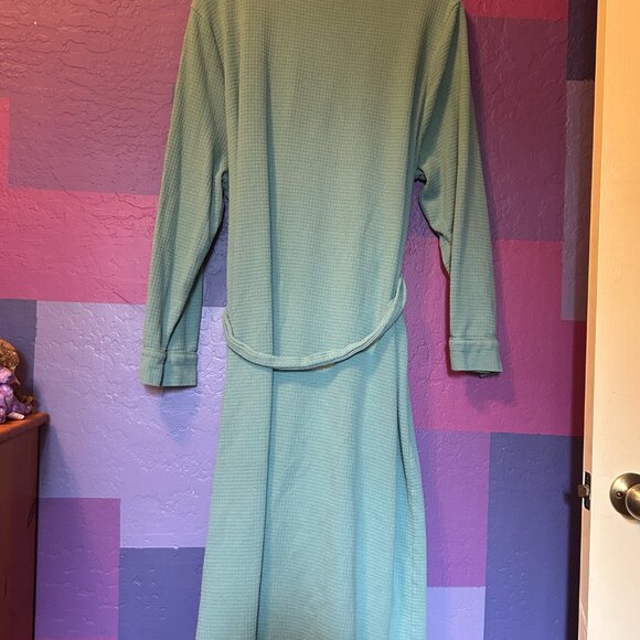 Amazon Essentials Robe - Picture 9 of 10